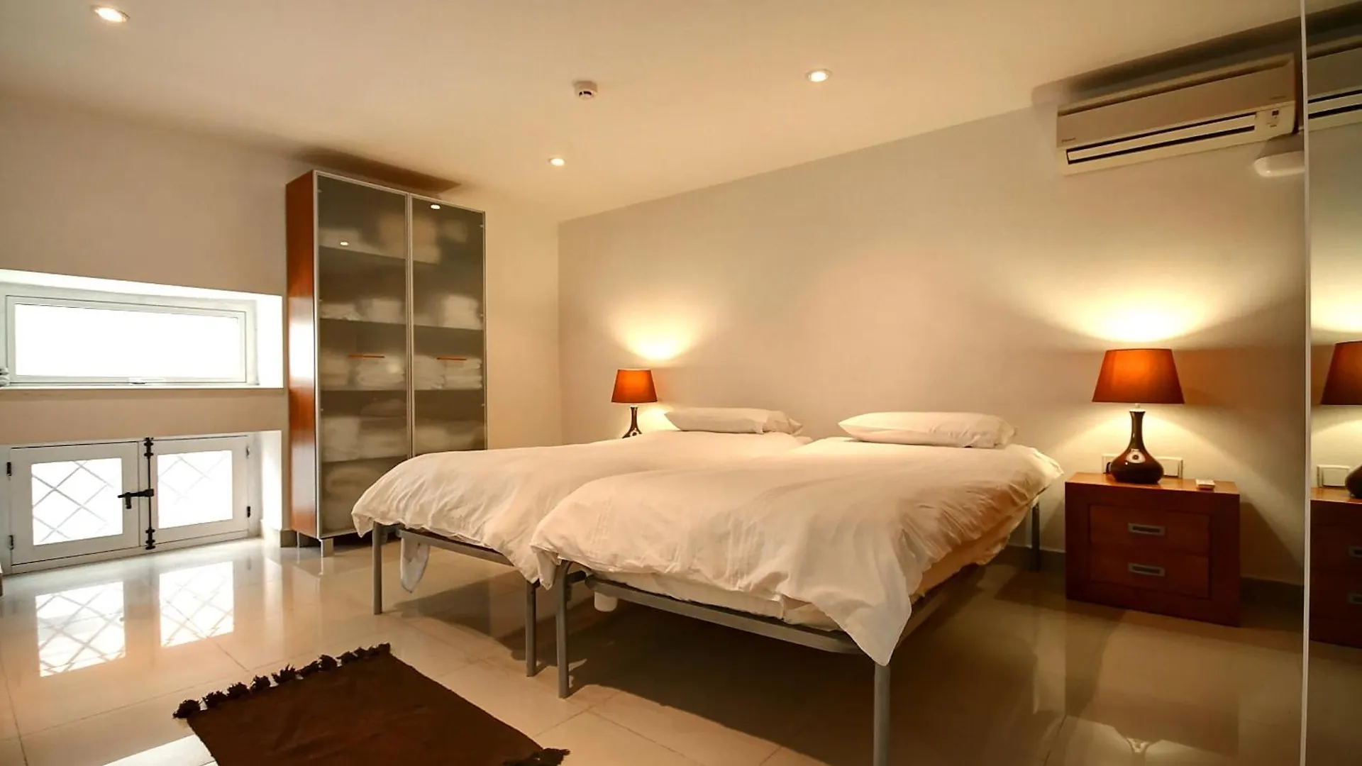 Old Mint No1 Apartment Valletta 0*,  Malta